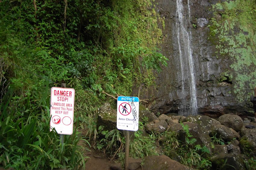 Warning signs at Manoa Waterfall